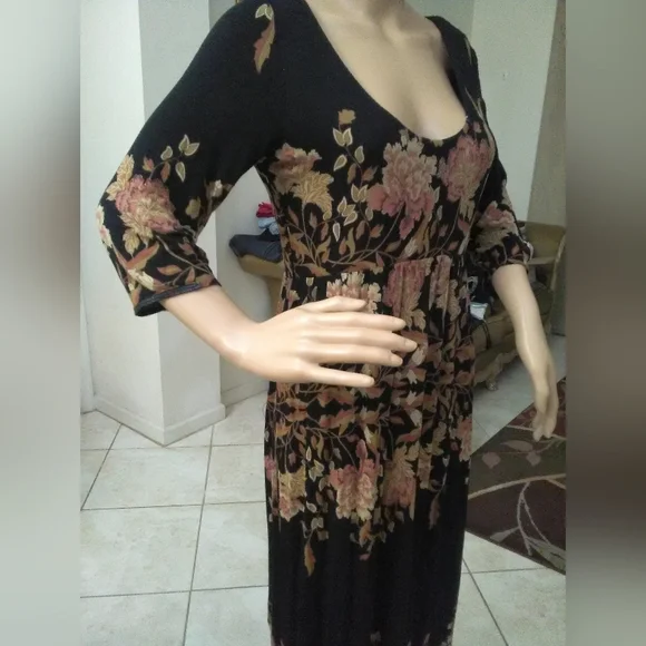 BNWOT FREE PEOPLE MAXI DRESS BLACK W/ BEAUTIFUL FLORALS LOVELY FLOWING SZ. MED - Picture 5 of 8